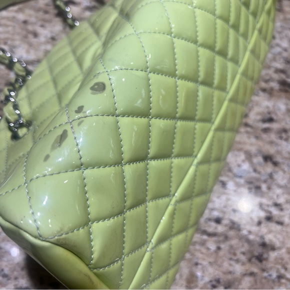 CHANEL Quilted Green Patent Leather Just Mademoiselle Shoulder Bag - Picture 8 of 16